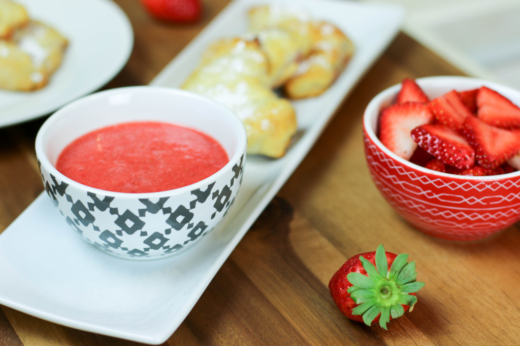Strawberry and Cream Cheese breakfast pastries