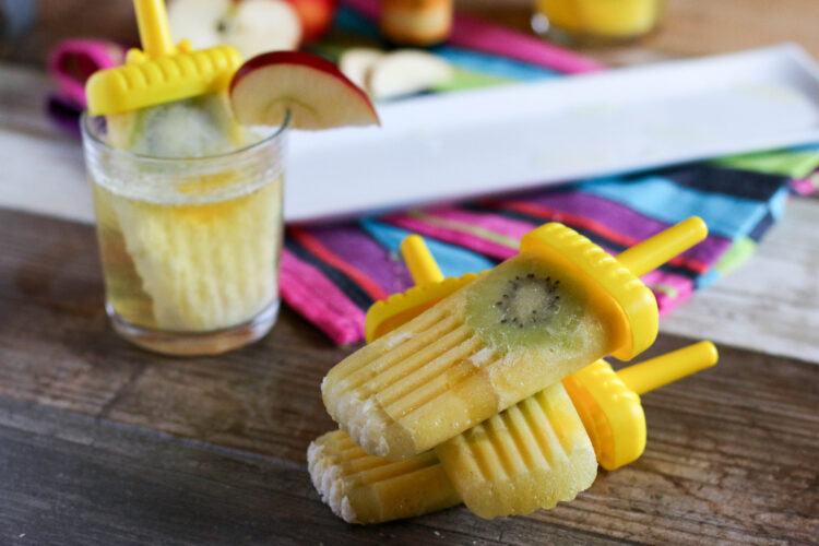 Fruity Popsicle Sparkling Cocktails #BrunchWeek