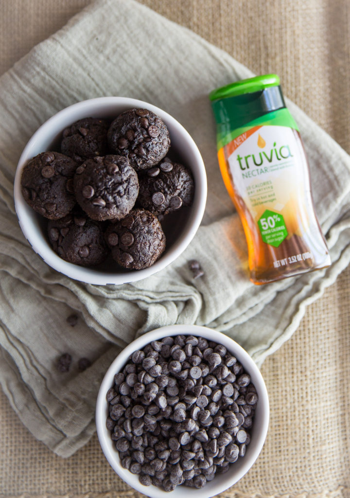 Protein Brownie Bites. The best guilt free brownies that are healthy! #Sponsored #UseNectar @Truvia