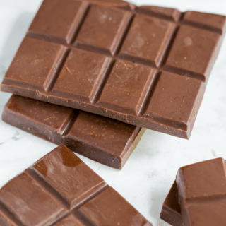 The Best Keto Chocolate Bar Recipe. This is a great alternative to buying store low carb chocolate carbs. Only 4g net carbs per serving!