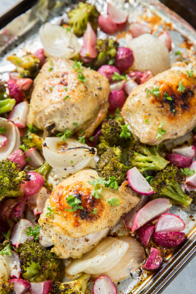 sheet pan dinner with chicken thighs, radishes and broccoli