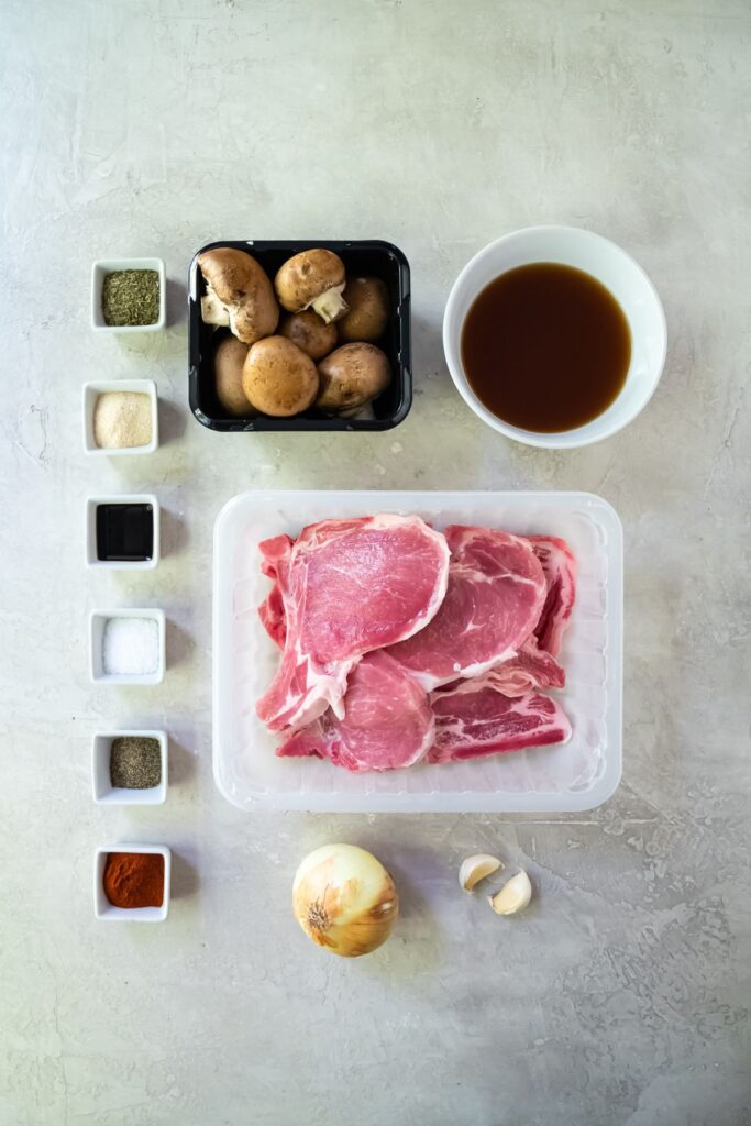 ingredients needed to make low carb slow cooker pork chops