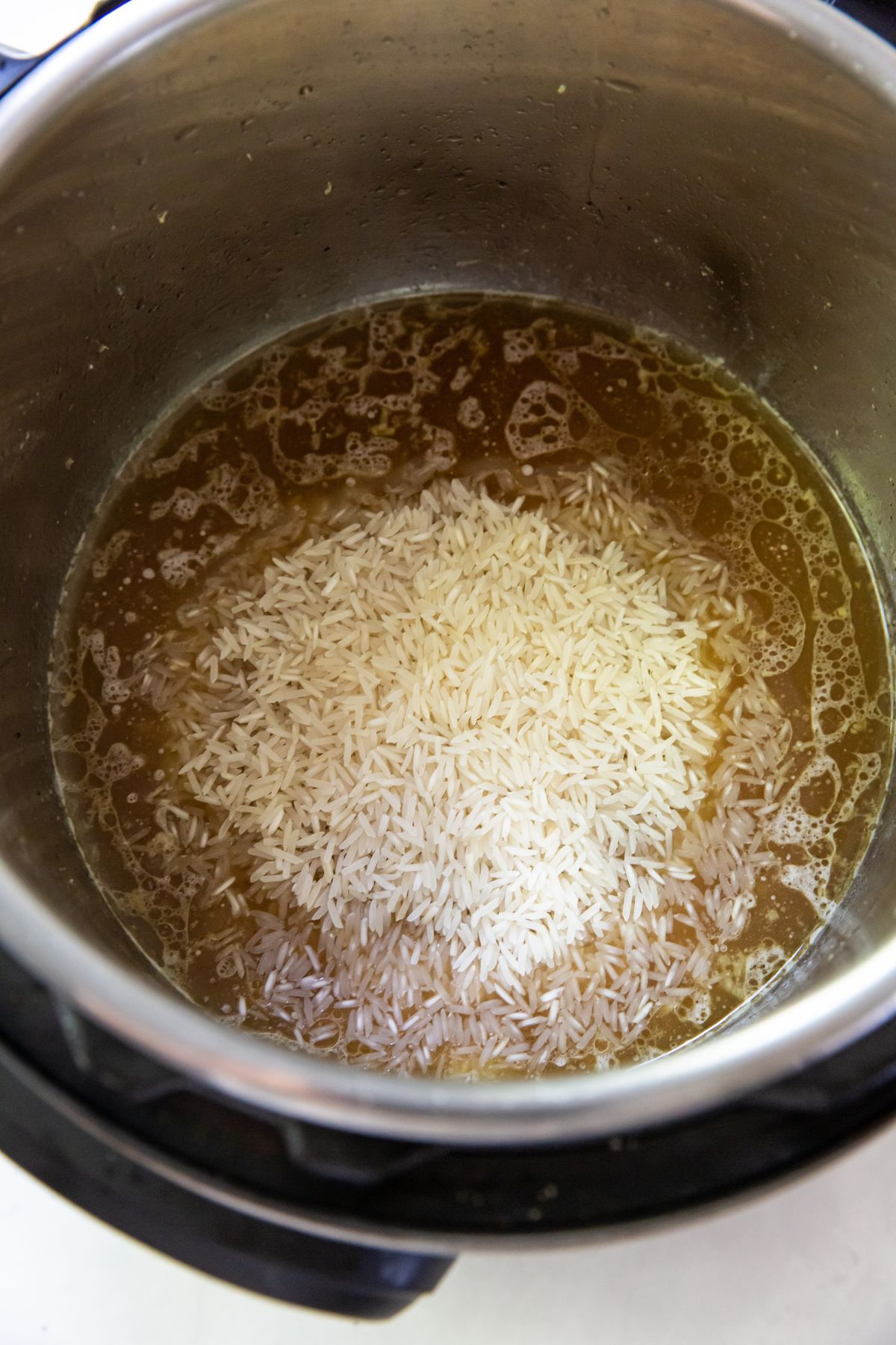 chicken broth and rice in the instant pot