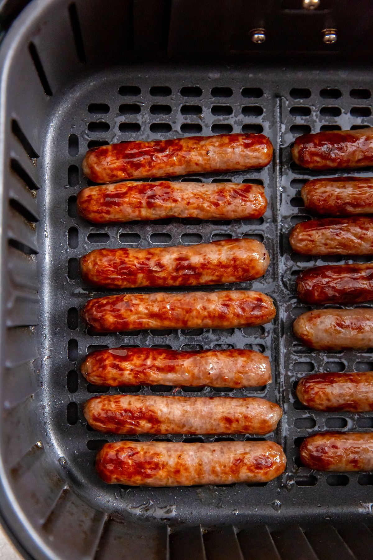 breakfast sausage in the air fryer basket