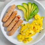 air fryer chicken sausage with avocado and eggs