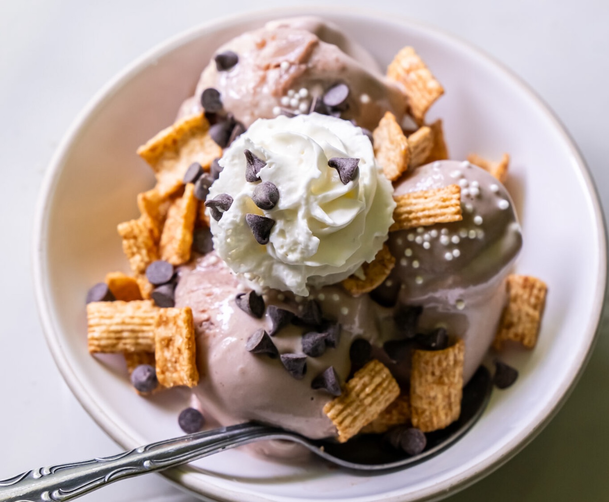 The Best Healthy Ice Cream Toppings