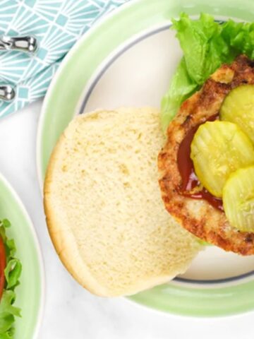 Chicken Burger in a plate