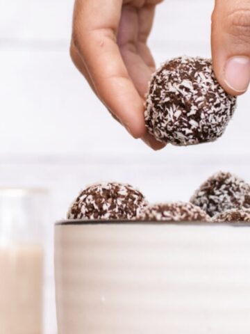 Almond Butter Bliss Balls